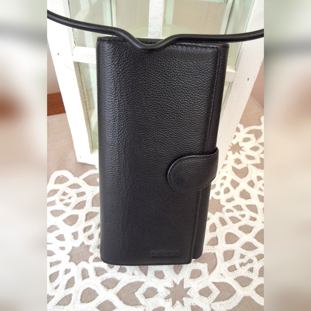 💥SALE💥BriCraft, Black Wallet Cluch Purse - Picture 6 of 6